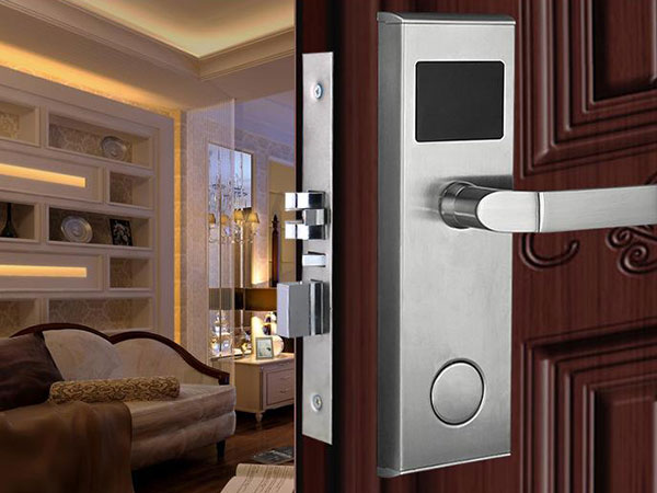 坡头24小时上门开锁公司